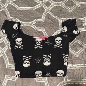 Betsey Johnson Skull Print Top